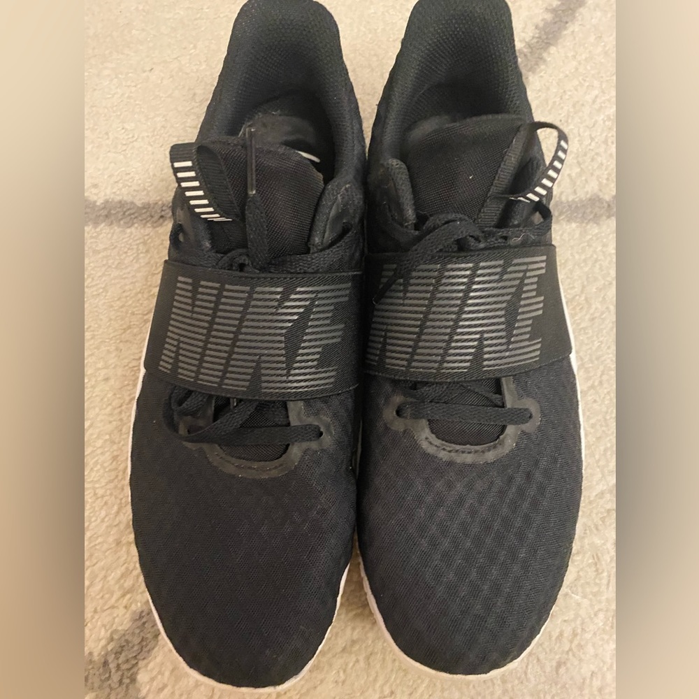 Nike black and white sneakers